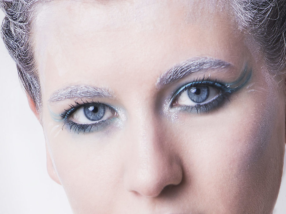 Julia - Blue Eyes