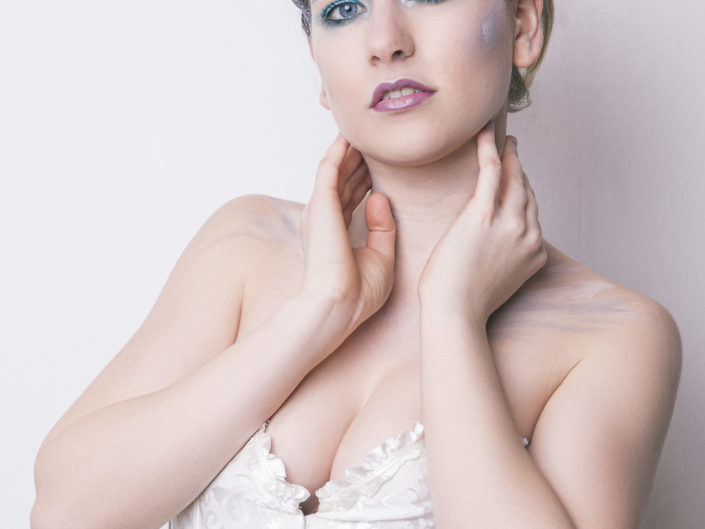 Julia - Blue Eyes II